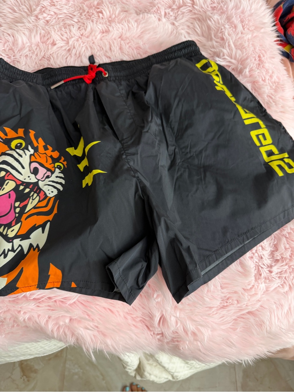 DSQUARED2 Men Black Elastic Waist swim shorts